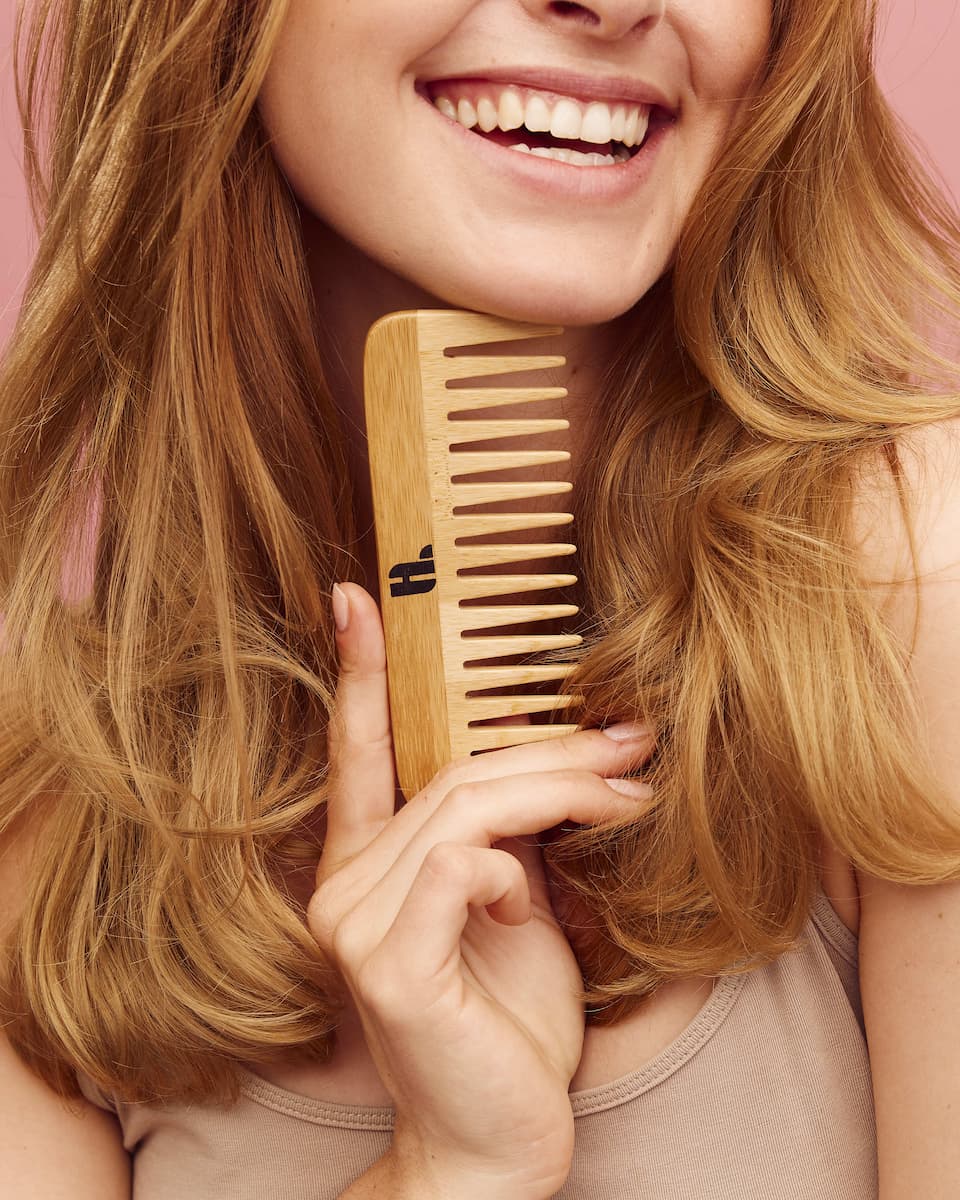 Bamboo Comb - Image 3