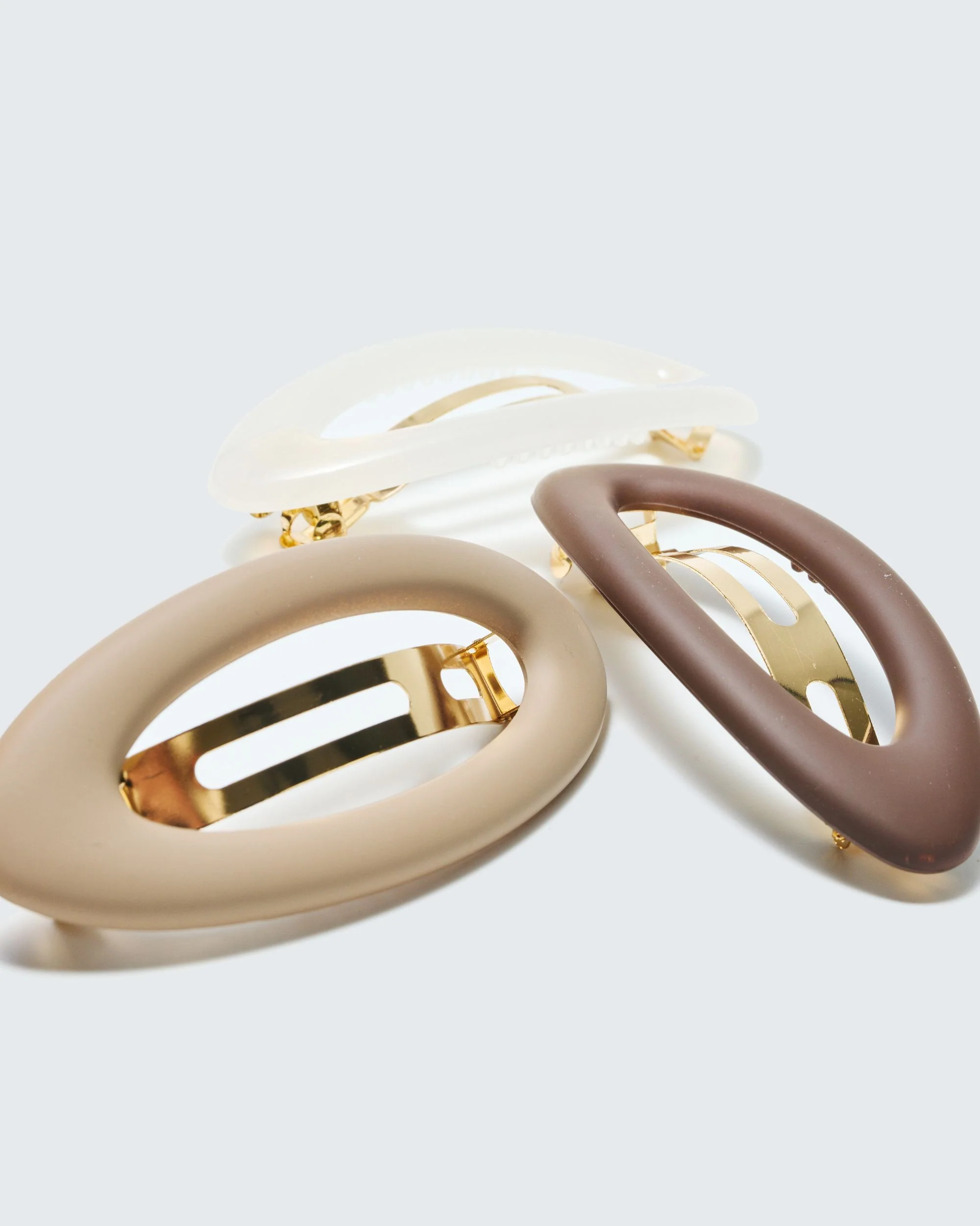 French Barrette Hair Clips, 3-Pack, Café - Image 4
