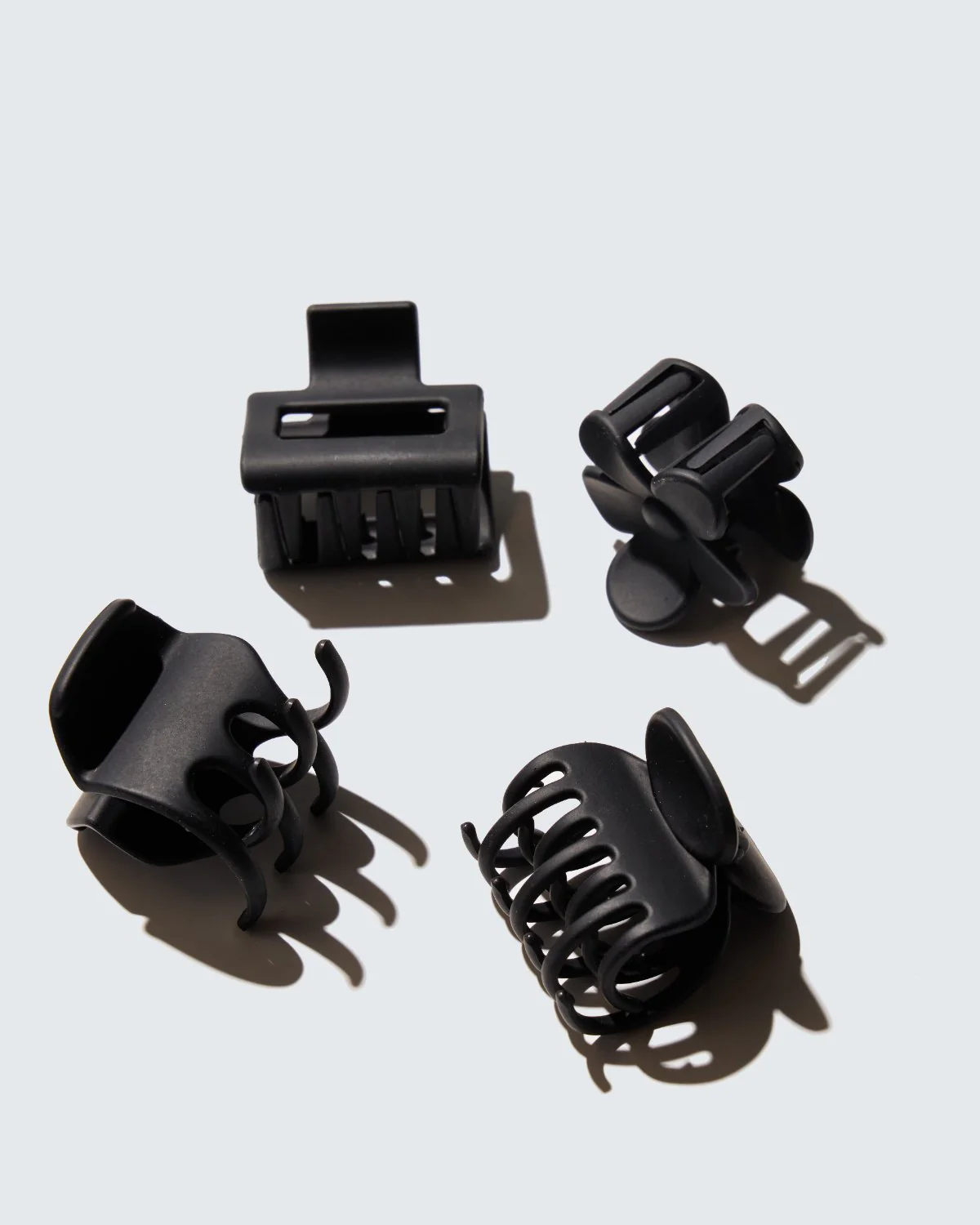 Small Claw Hair Clips, 4-Pack, Noir - Image 5